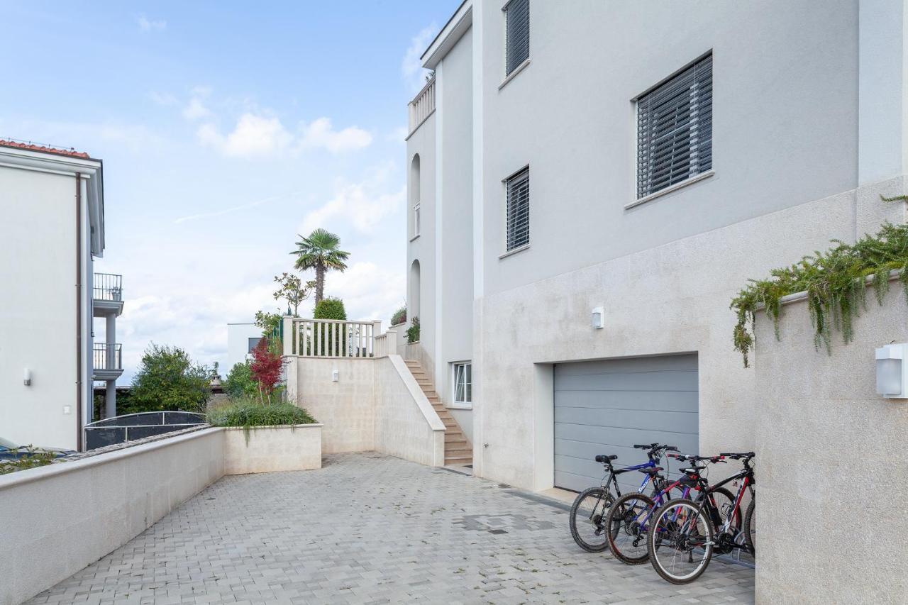 Deluxe Apartments Vila Carissa Malinska Exterior foto